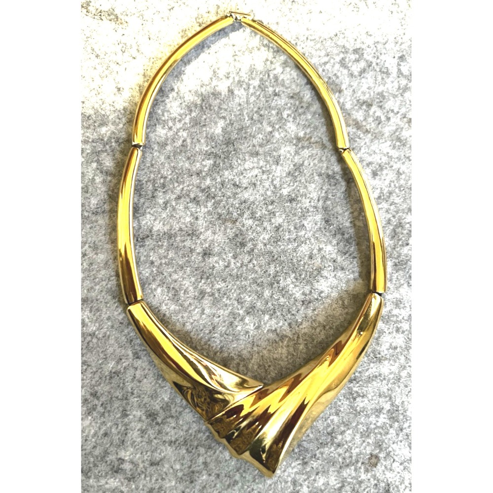 Vintage Trifari Choker Fashion Jewelry Necklace rare runwany